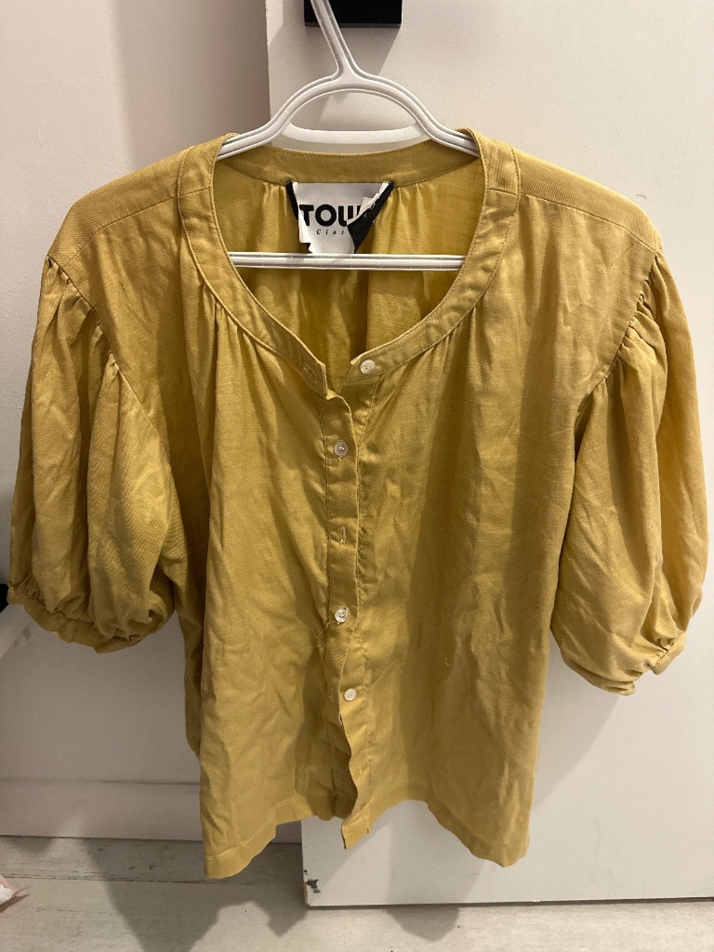 Town clothes vintage mustard yellow blouse
